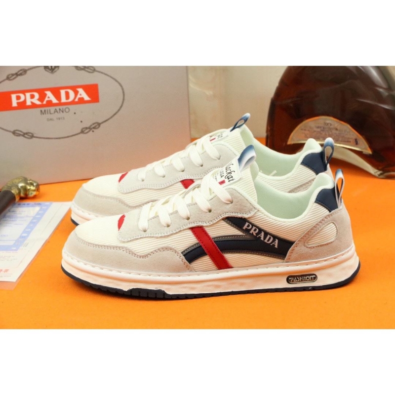 Pra*a sneakers